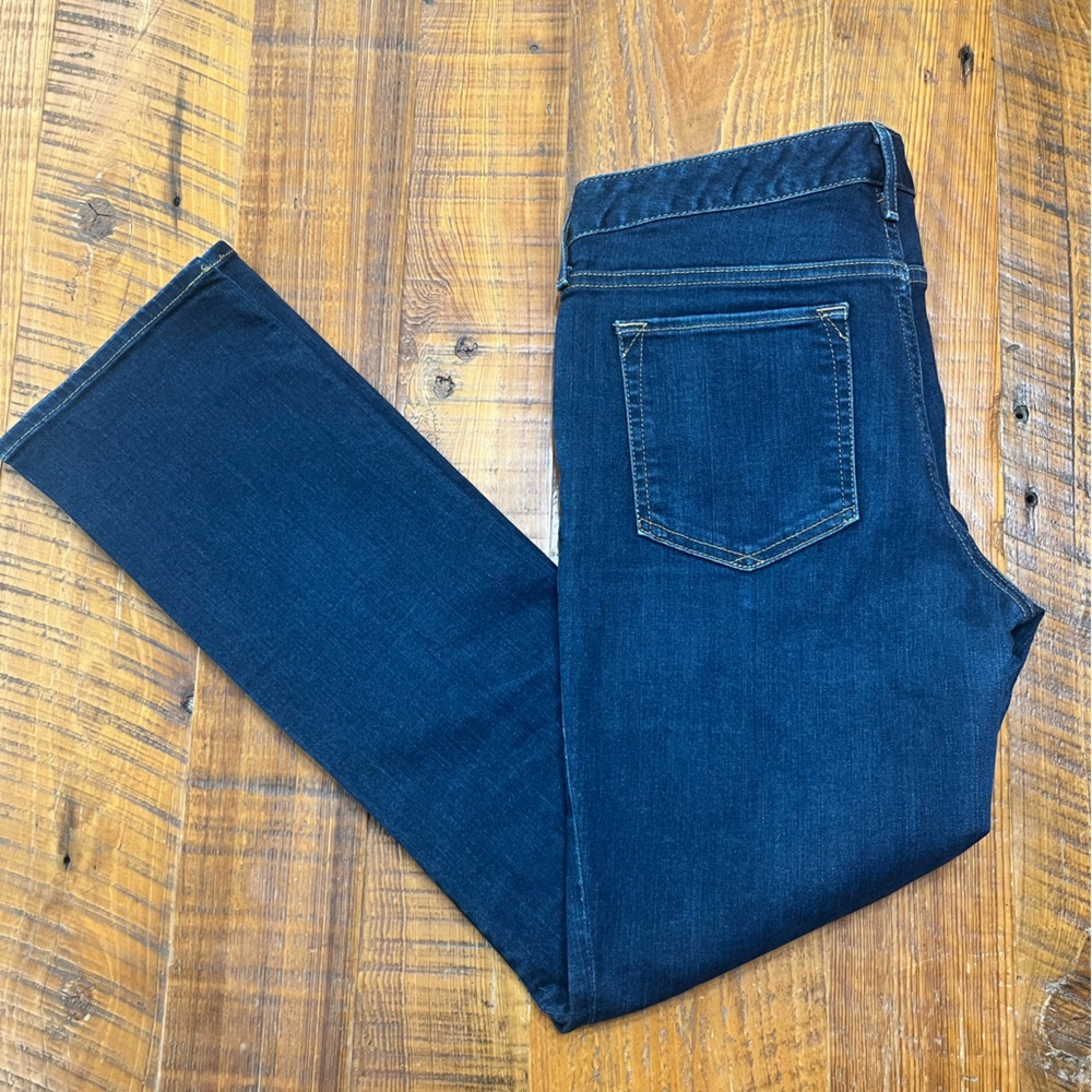 Eddie Bauer Truly Straight Jeans Size 6